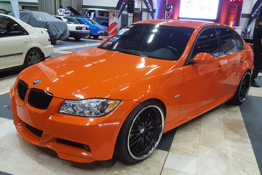 BMW in Anzahl Molybdate Orange (ctto)